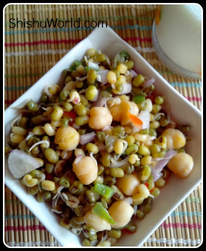 Sprouts and chickpeas salad for mums