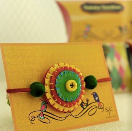 DIY felt and button rakhi